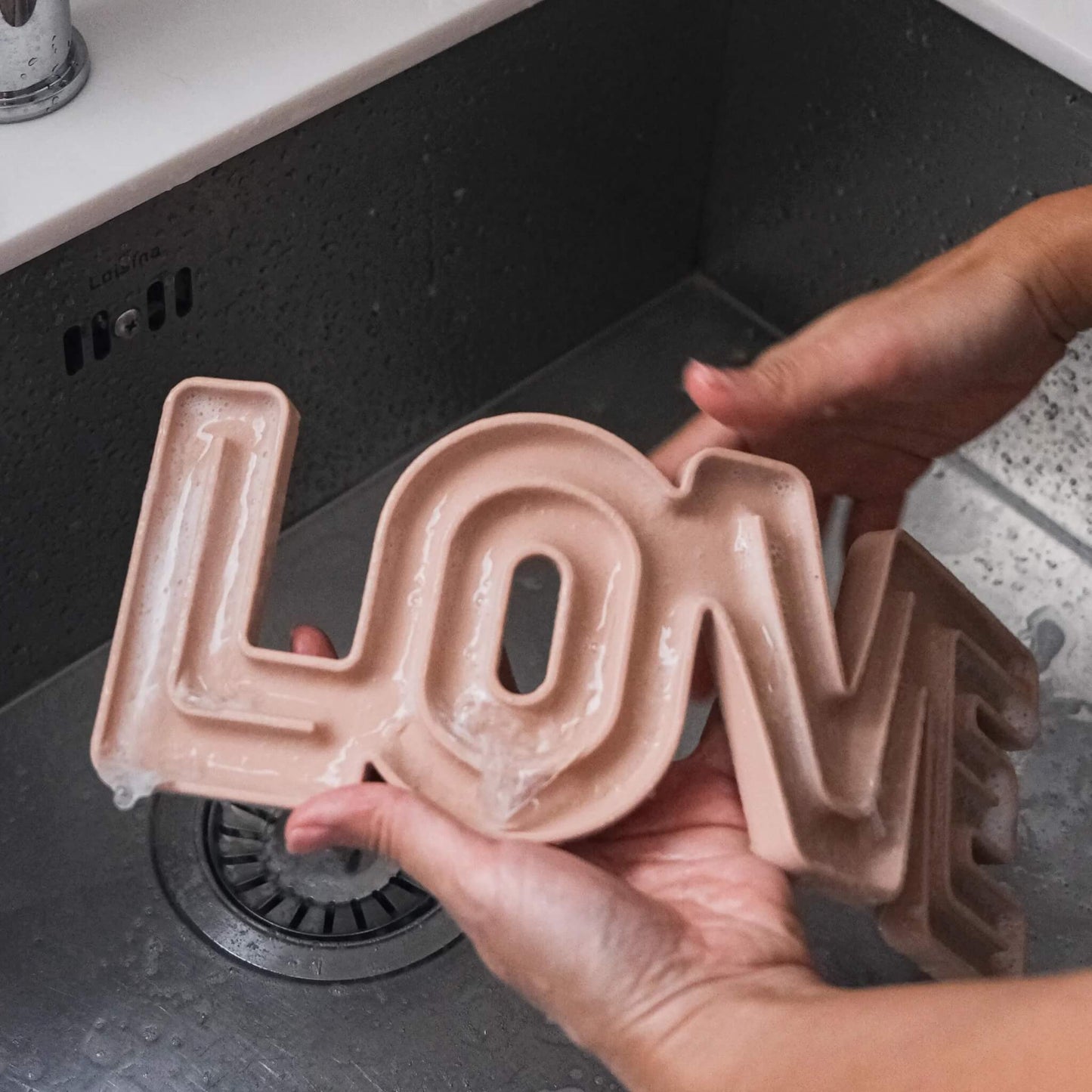 Schleckmatte Love Tan