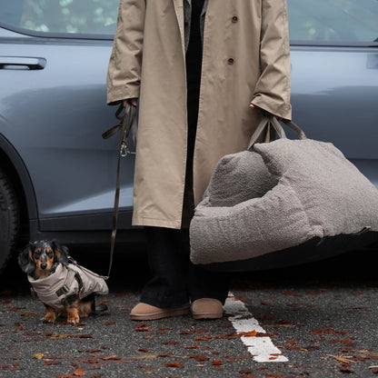 3-in-1 Hundeautositz und Reisebett Lara Teddy 2.0 Taupe