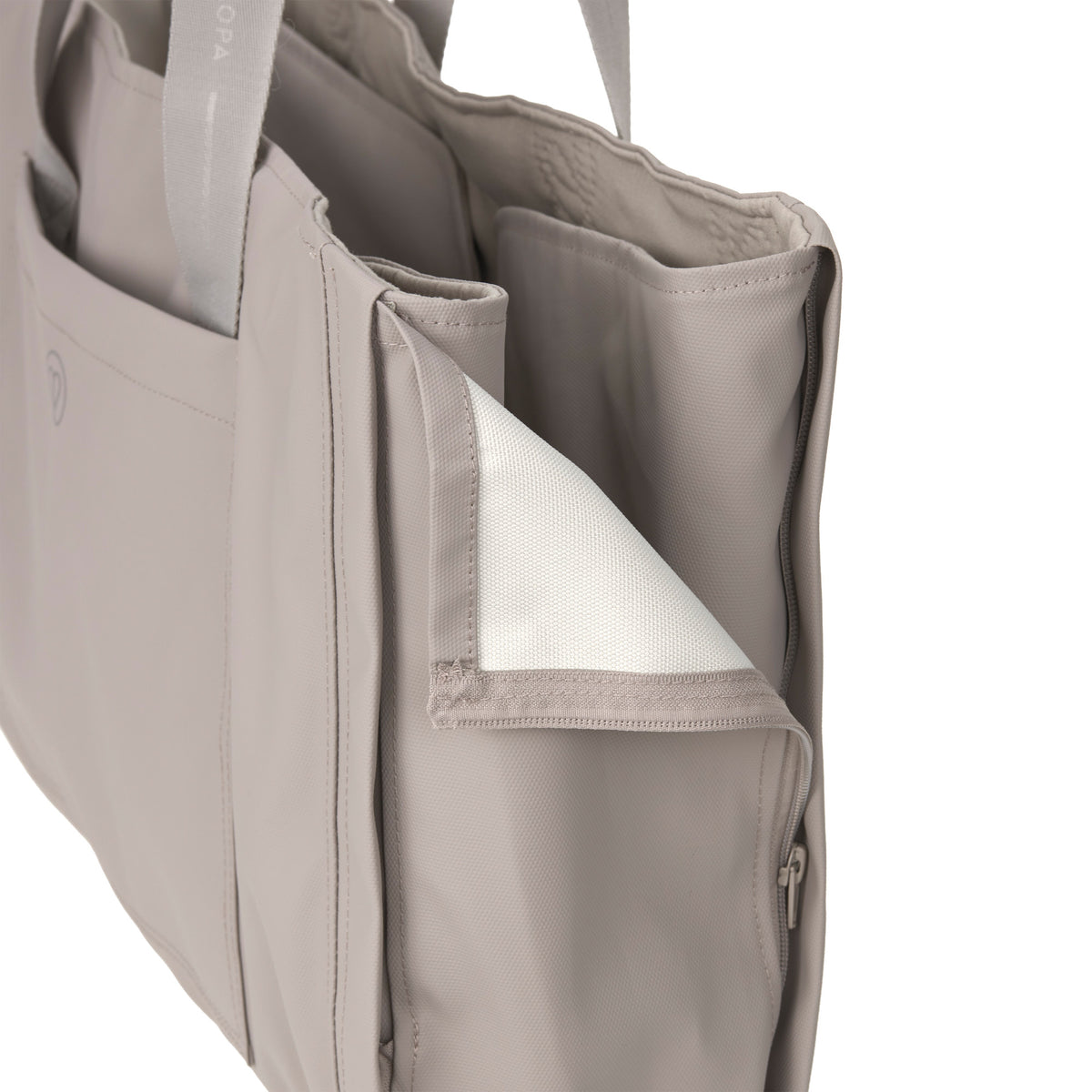 PALOPA Hundemattentasche Nobo Coated Taupe – als Hundematte ausgeklappt