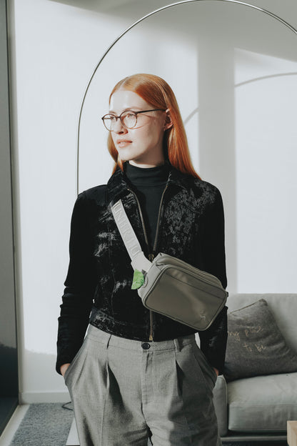 Crossbody-Tasche Seoul inkl. Decke Greige
