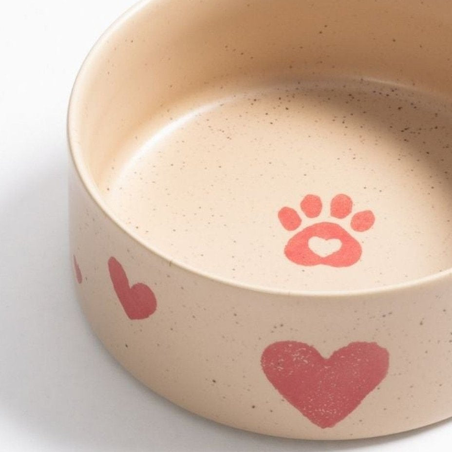 EGG BACK HOME Hundenapf Cozy Hearts 2er-Set – Nahaufnahme 14 cm