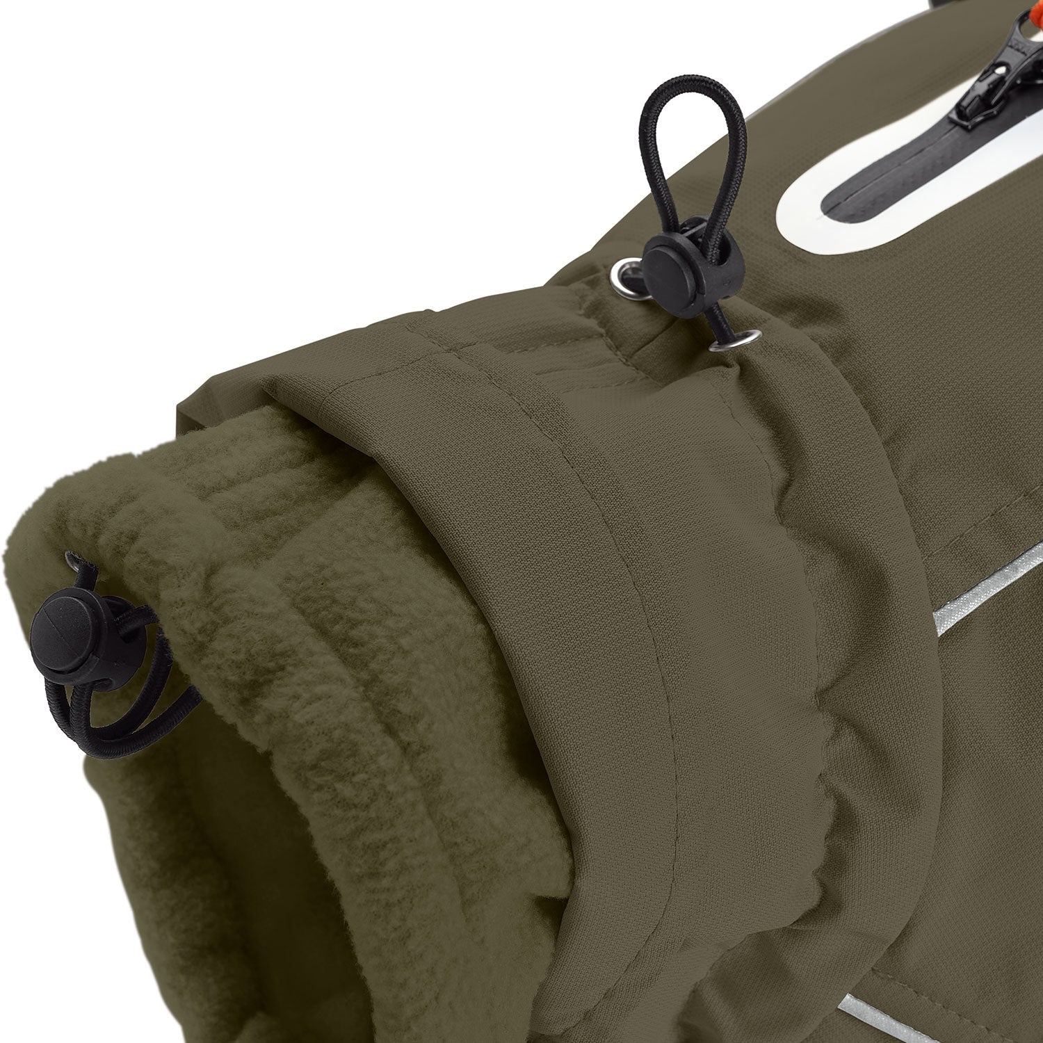 HUNTER Hundemantel Nordby Dackel Oliv – Studioansicht 3