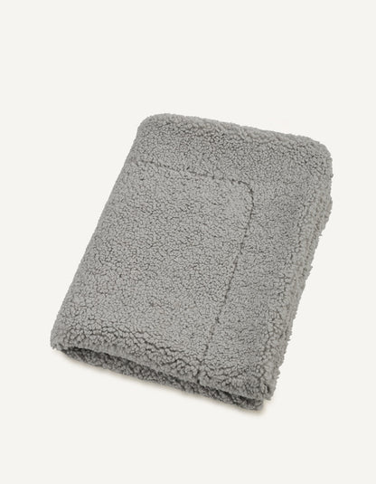 Hundedecke Hygge Bouclé Steingrau