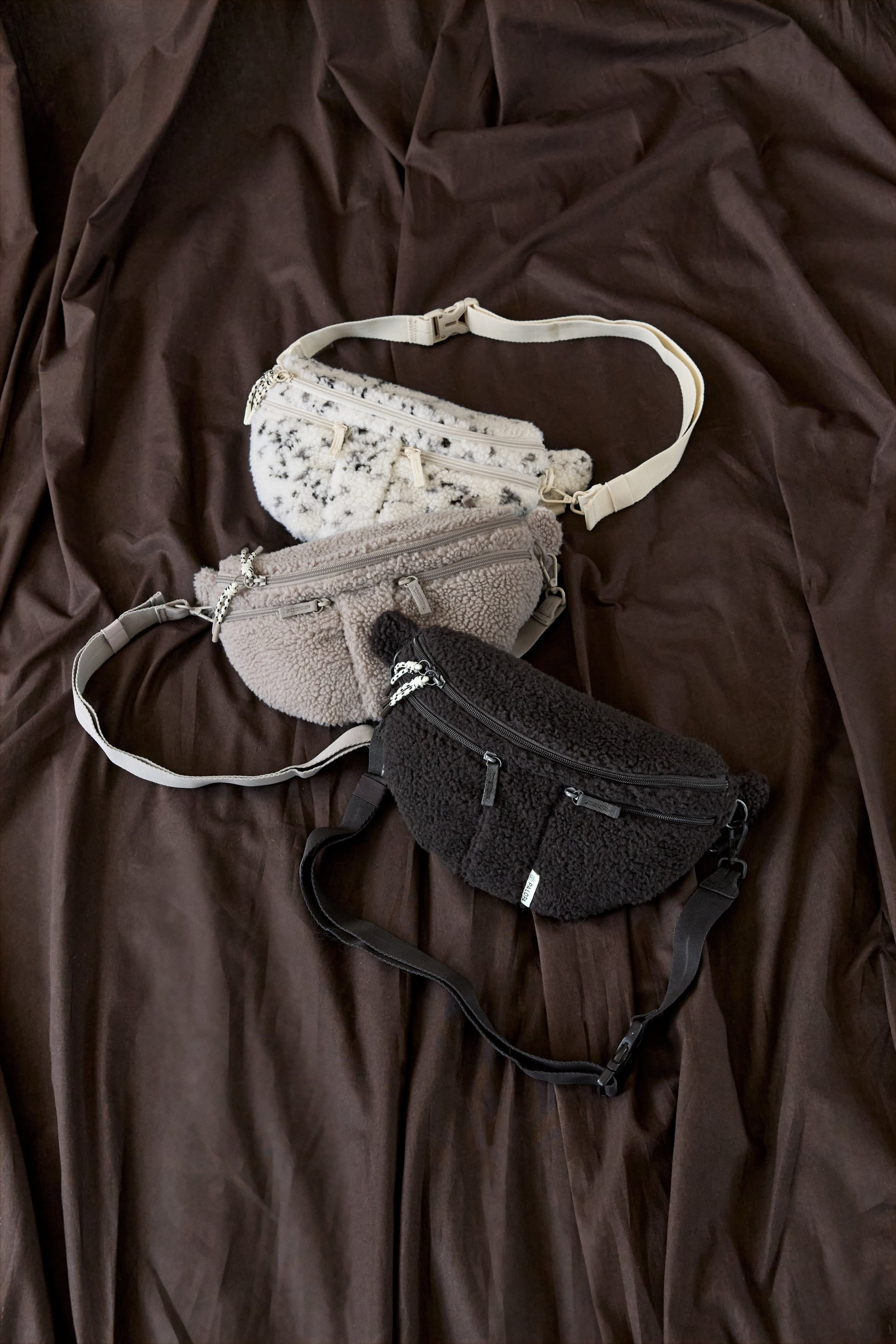PALOPA Leckerlitasche Emma Teddy-Fleece in Speckled Creme, Taupe und Brownie – Farbauswahl 1