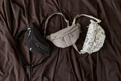 PALOPA Leckerlitasche Emma Teddy-Fleece in Speckled Creme, Taupe und Brownie – Farbauswahl 2