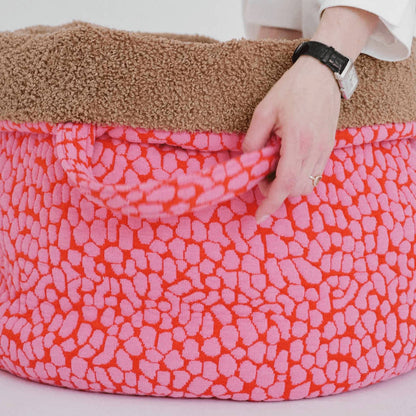 lumiies Studio Nest Pink Lava – beim Aufstellen